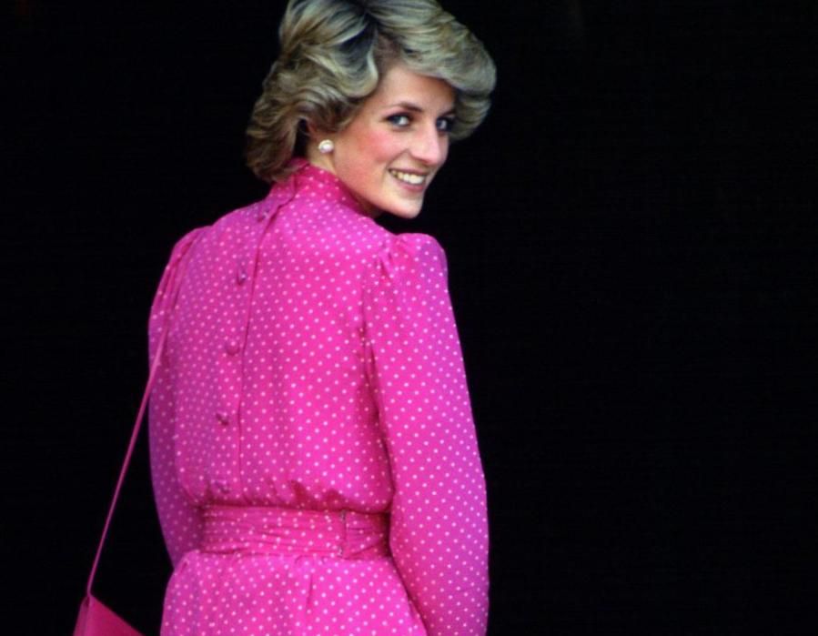 Quel était le parfum préféré de la princesse Diana et est-il toujours disponible ? Quel était le parfum préféré de la princesse Diana et est-il toujours disponible ?