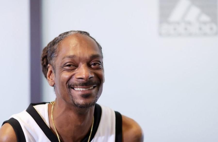 Quel est le vrai nom de Snoop Dogg ? Quel est le vrai nom de Snoop Dogg ?