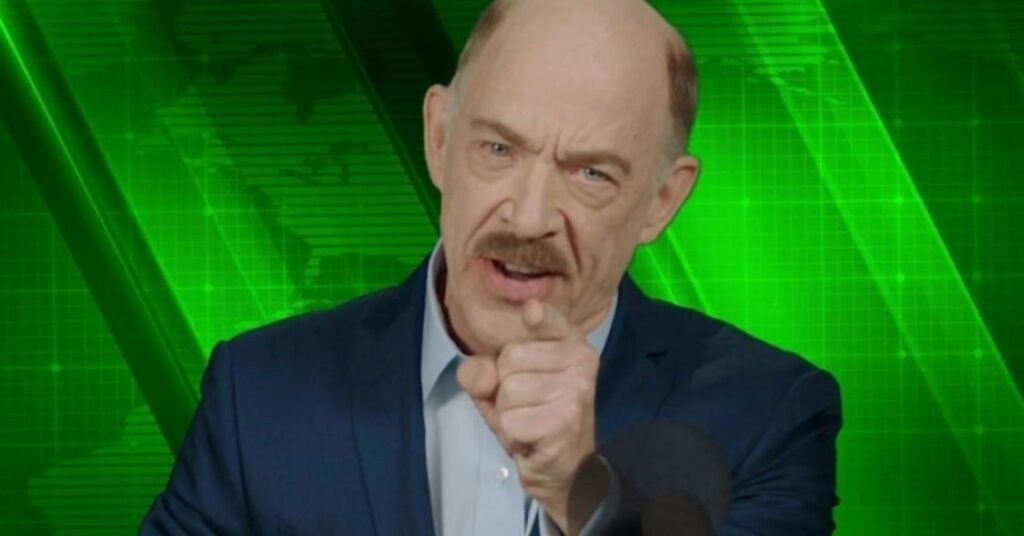 J. K. Simmons explique pourquoi J. Jonah Jameson n’avait pas de cheveux dans Spider-Man : loin de chez soi J. K. Simmons explique pourquoi J. Jonah Jameson n’avait pas de cheveux dans Spider-Man : loin de chez soi