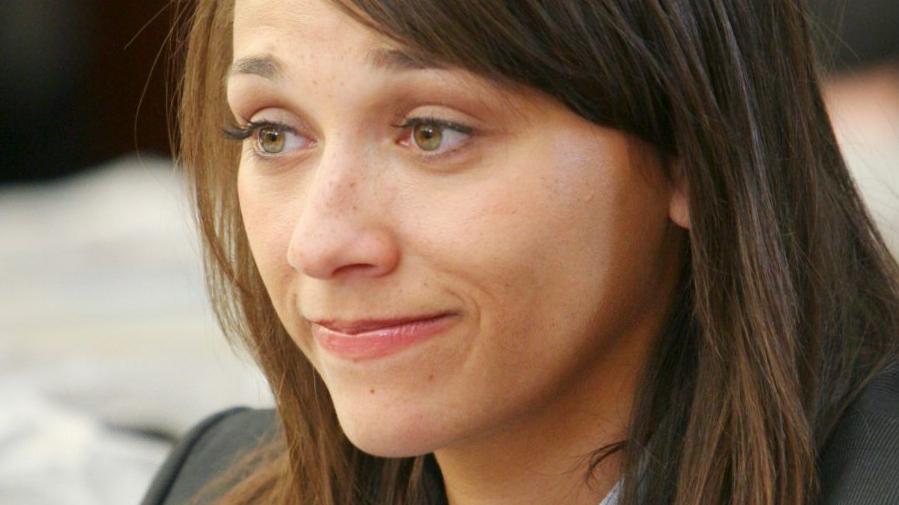 Rashida Jones était-elle censée rester en tant que Karen Filippelli après la saison 3 ? Rashida Jones était-elle censée rester en tant que Karen Filippelli après la saison 3 ?