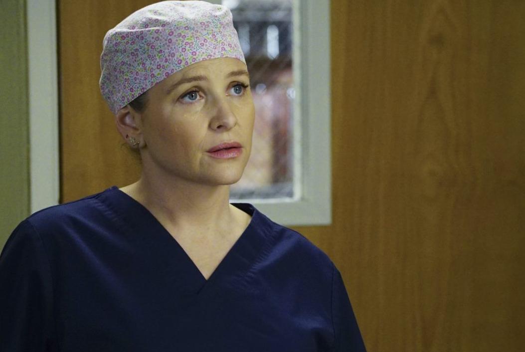 Les admirers de Grey’s Anatomy critiquent les haineux pour avoir prétendu que l’Arizona n’est pas la mère de Sofia Les admirers de Grey’s Anatomy critiquent les haineux pour avoir prétendu que l’Arizona n’est pas la mère de Sofia