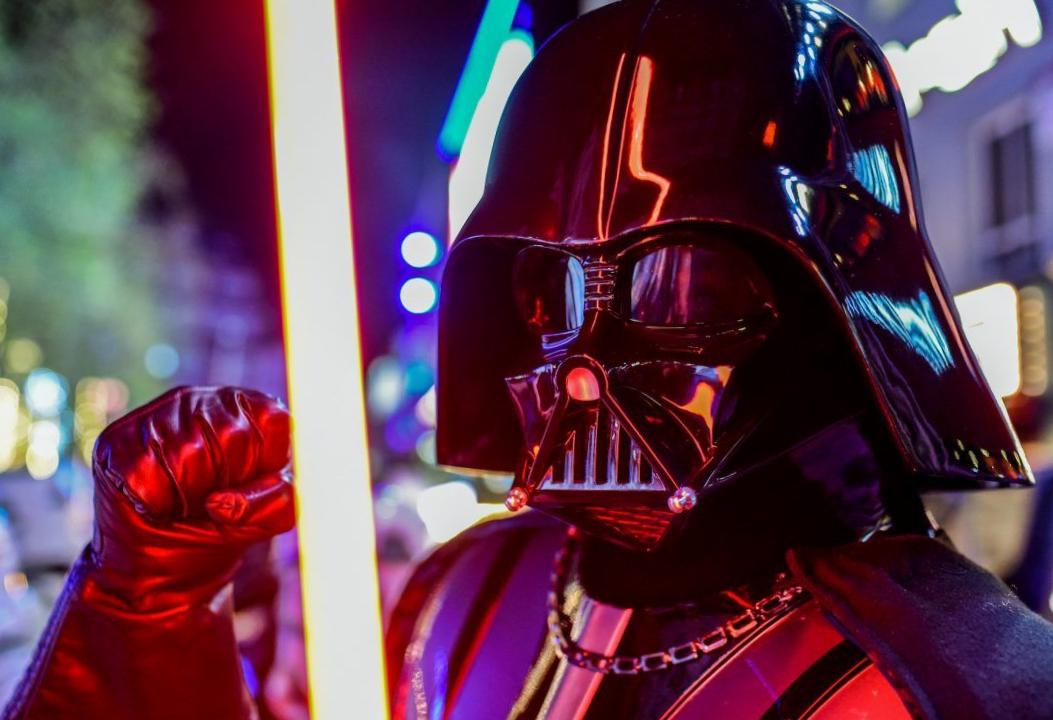 Pourquoi Dim Vador est-il un seigneur Sith mais Kylo Ren ne l’est pas ? Pourquoi Dim Vador est-il un seigneur Sith mais Kylo Ren ne l’est pas ?