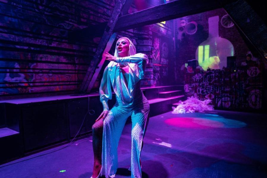 Pourquoi Envy Peru, le leading gagnant historique de « Drag Race Holland », est le meilleur gagnant de l’histoire de « RuPaul’s Drag Race » Pourquoi Envy Peru, le leading gagnant historique de « Drag Race Holland », est le meilleur gagnant de l’histoire de « RuPaul’s Drag Race »