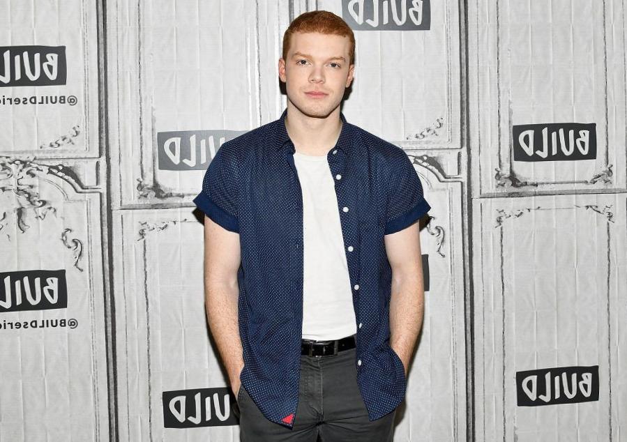 À l’intérieur de la nouvelle relation entre la star « Shameless » Cameron Monaghan et la model Lauren Searle