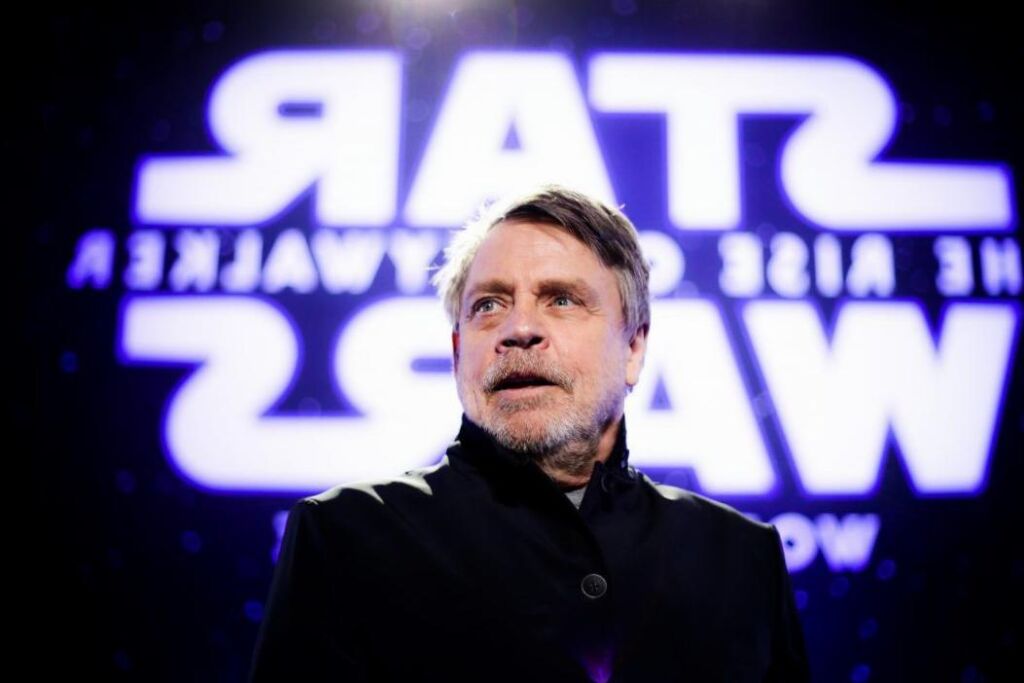 « Décanoniser » les suites de « Star Wars » ne se produira jamais – voici pourquoi « Décanoniser » les suites de « Star Wars » ne se produira jamais – voici pourquoi