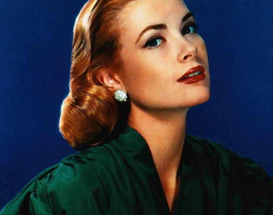 Grace Kelly a payé une dot de 2 tens of millions de pounds avant d’épouser le prince Rainier III – Les royaux britanniques doivent-ils faire de même ?
