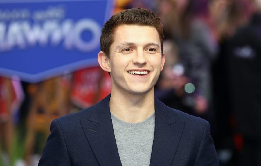 Tom Holland, star de ‘Spider-Man’, utilise la ‘physicalité’ pour ‘distinguer’ ses personnages Tom Holland, star de ‘Spider-Man’, utilise la ‘physicalité’ pour ‘distinguer’ ses personnages