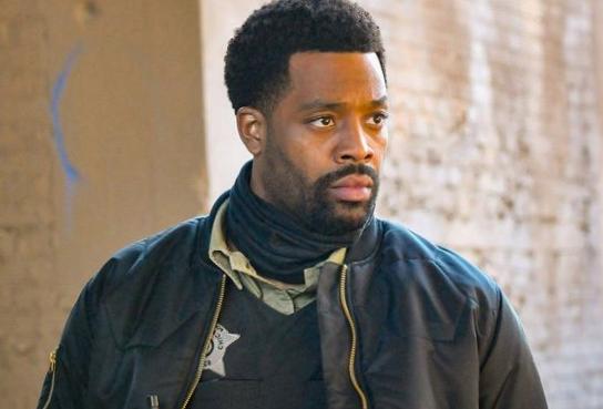 «Chicago P. D. » : LaRoyce Hawkins sur Tragic Love Life d’Atwater, Burgess «Chicago P. D. » : LaRoyce Hawkins sur Tragic Love Life d’Atwater, Burgess