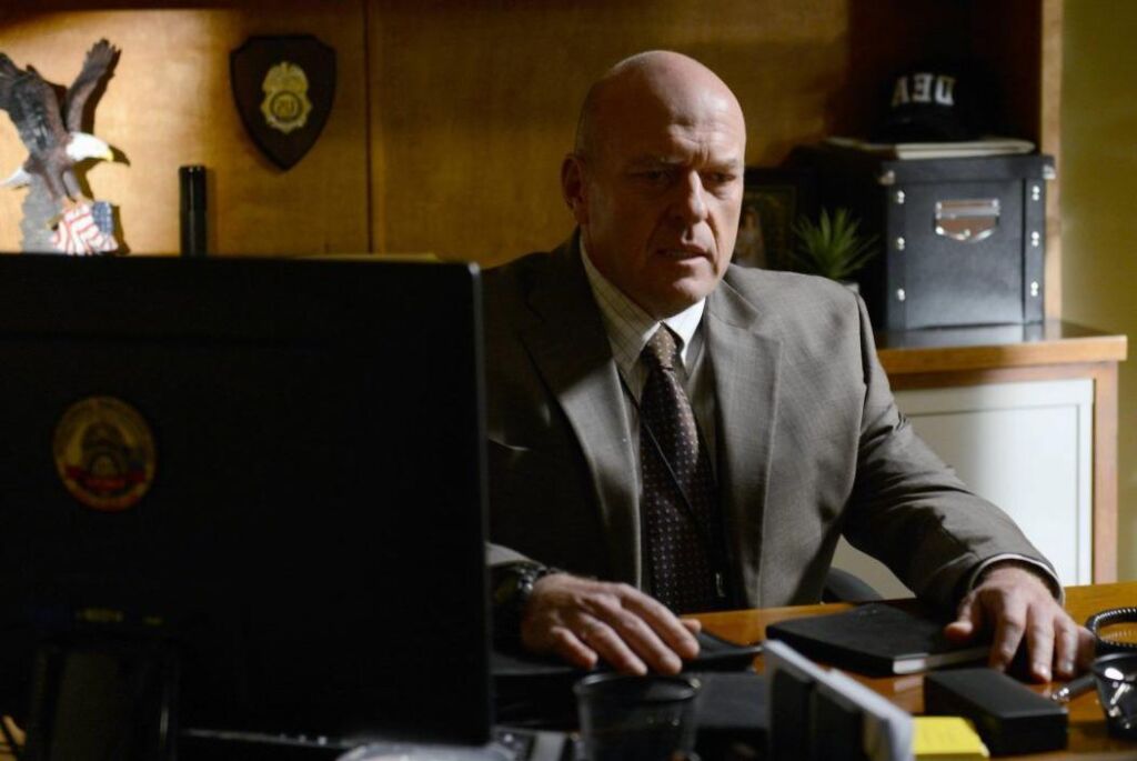 Le personnage de Hank Schrader a totalement changé après que Vince Gilligan a rencontré Dean Norris