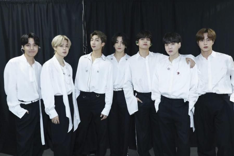 La raison pour laquelle BTS n’a pas de disques vinyle officiels