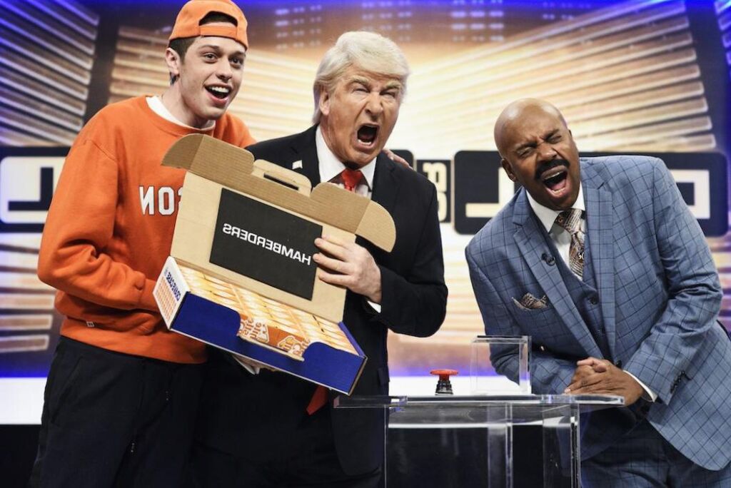 Pete Davidson a accidentellement aidé Alec Baldwin à perdre 100 livres Pete Davidson a accidentellement aidé Alec Baldwin à perdre 100 livres