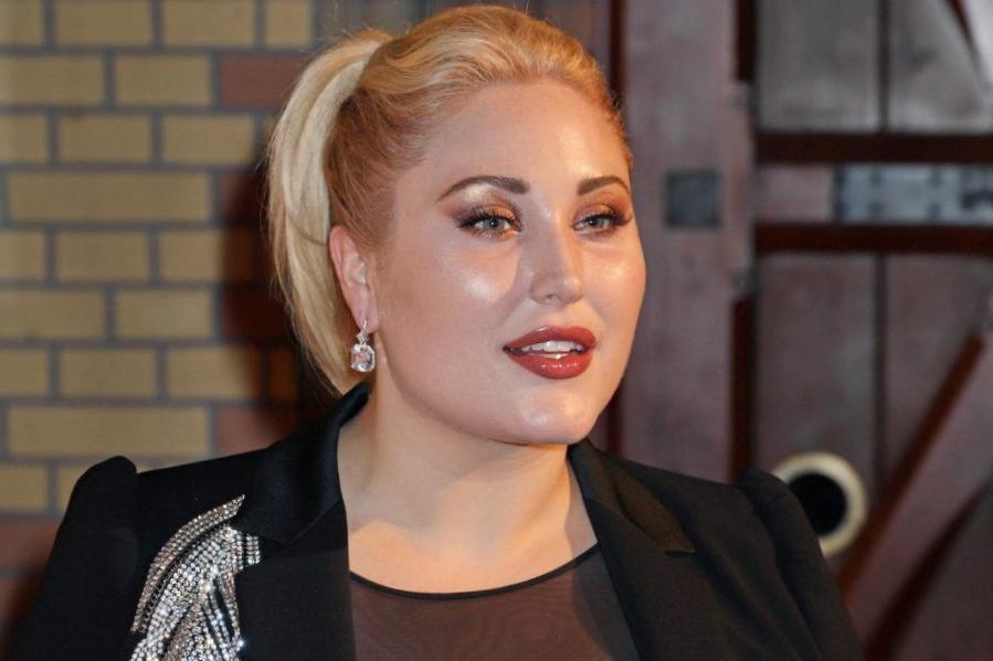 Combien Hayley Hasselhoff a-t-il été payé pour Playboy Go over ? Combien Hayley Hasselhoff a-t-il été payé pour Playboy Go over ?