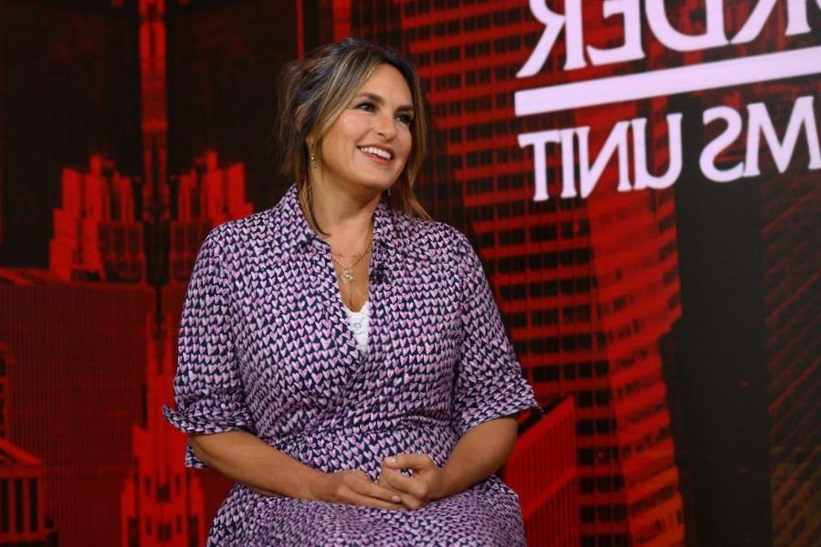 Voir une jeune Mariska Hargitay dans une photo à ne pas manquer de la 10e année en 1979 Voir une jeune Mariska Hargitay dans une photo à ne pas manquer de la 10e année en 1979