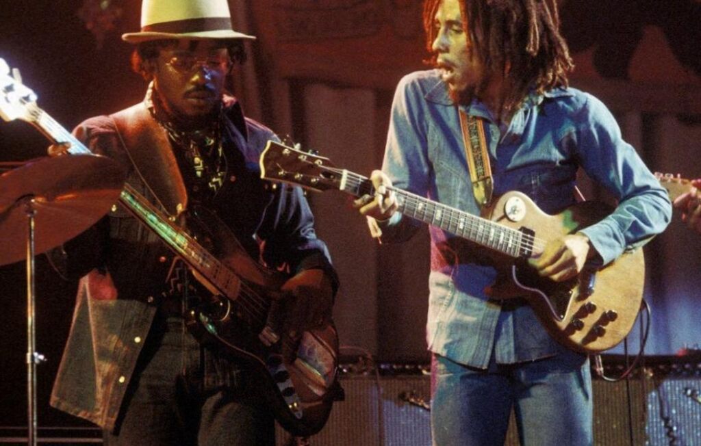 Pourquoi le titre initial « Natty Dread » de Bob Marley a été abandonné Pourquoi le titre initial « Natty Dread » de Bob Marley a été abandonné