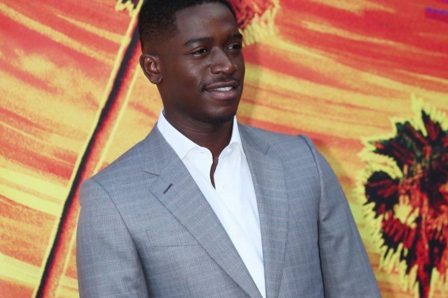 Damson Idris, star de « Snowfall », répond aux rumeurs selon lesquelles il form avec Aspiration Doll Damson Idris, star de « Snowfall », répond aux rumeurs selon lesquelles il form avec Aspiration Doll