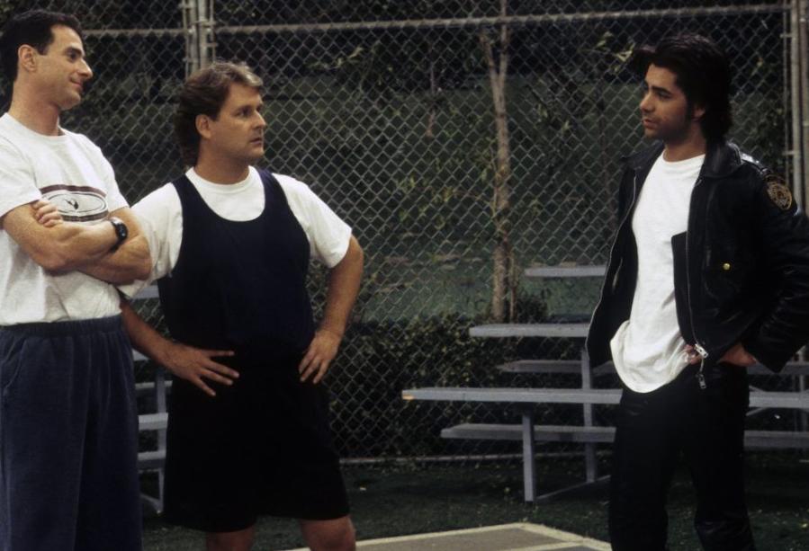Qui chante la chanson thématique «Full House» ? Qui chante la chanson thématique «Full House» ?