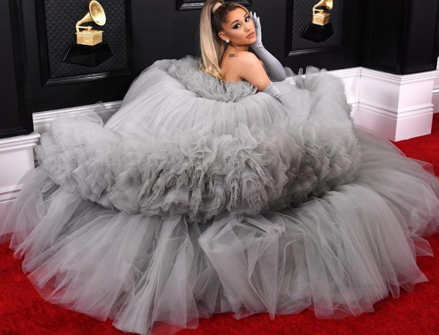 Ariana Grande est mariée Qui est son mari, Dalton Gomez ? Ariana Grande est mariée Qui est son mari, Dalton Gomez ?