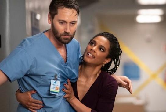 Récapitulatif de «New Amsterdam» : saison 3, épisode 12 – Max / Helen Récapitulatif de «New Amsterdam» : saison 3, épisode 12 – Max / Helen