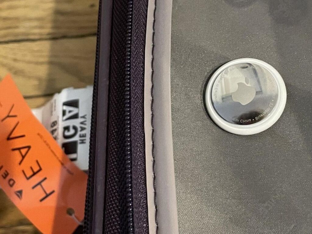 Voler avec l’AirTag d’Apple : quand « ennuyeux » est vraiment un éloge Voler avec l’AirTag d’Apple : quand « ennuyeux » est vraiment un éloge