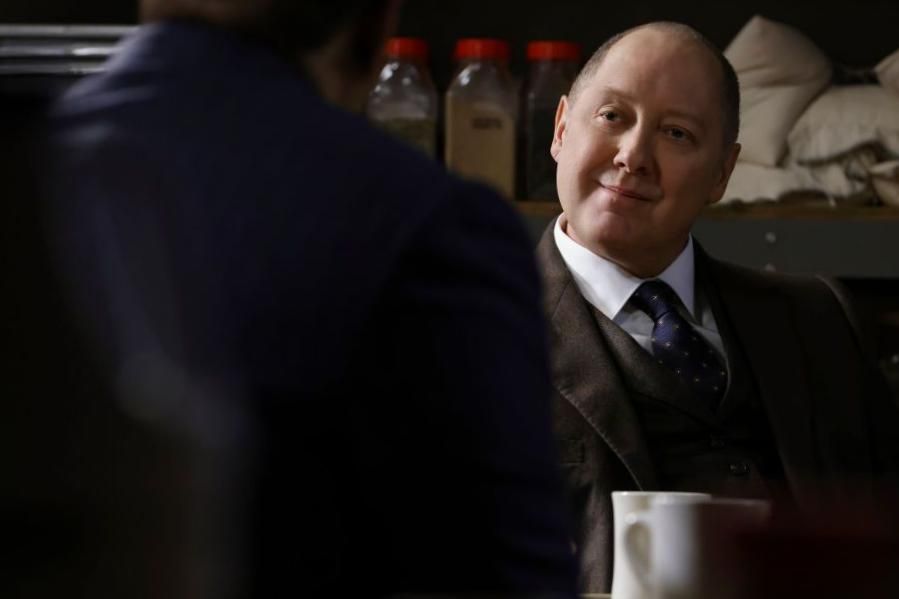 Les lovers de la saison 8 de « The Blacklist » pensent toujours que cette vieille théorie de Reddington tient le coup Les lovers de la saison 8 de « The Blacklist » pensent toujours que cette vieille théorie de Reddington tient le coup
