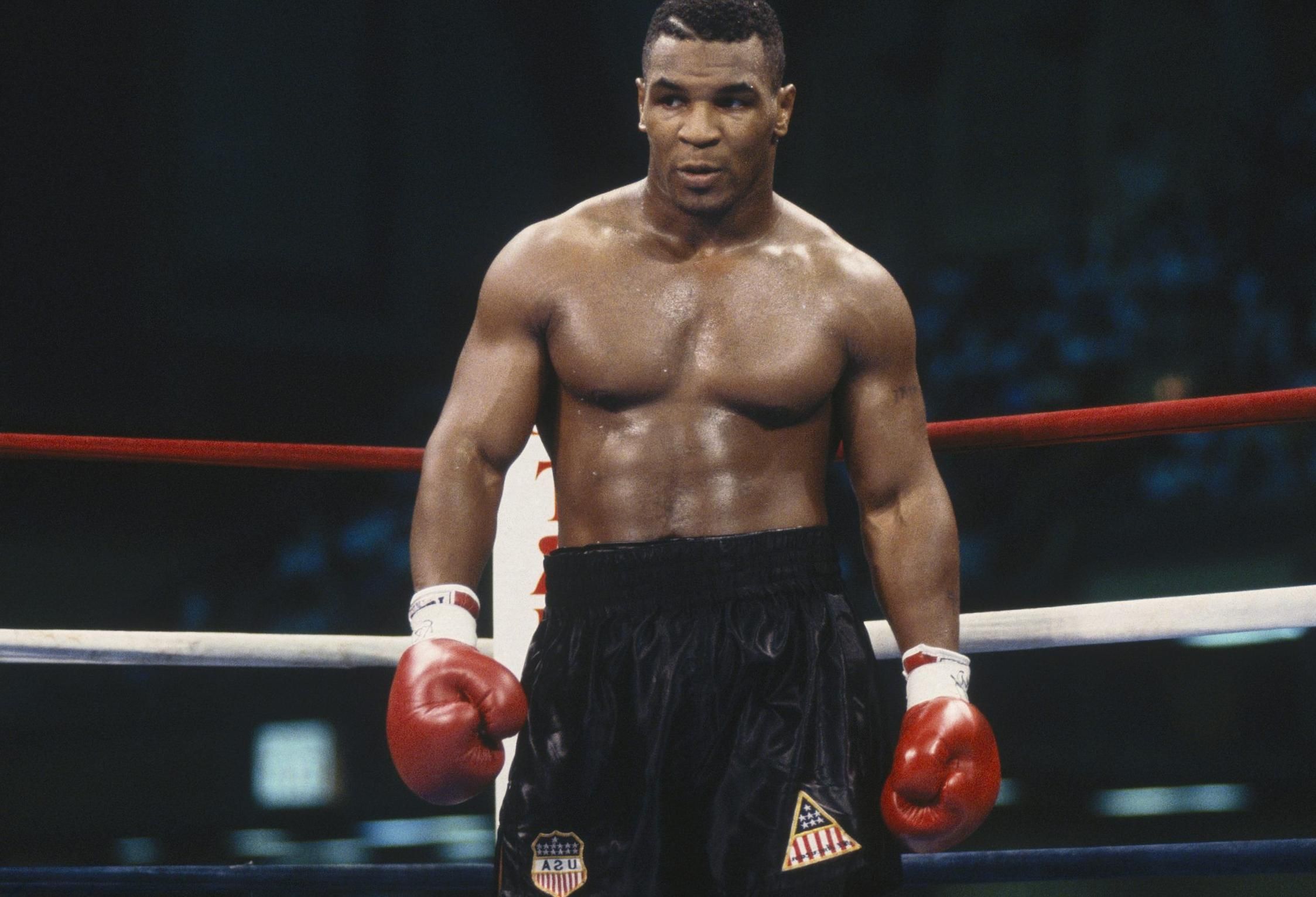 Mike Tyson révèle à quel point sa vie aurait été différente si l’ancien entraîneur Cus D’Amato avait été dans les parages Mike Tyson révèle à quel point sa vie aurait été différente si l’ancien entraîneur Cus D’Amato avait été dans les parages