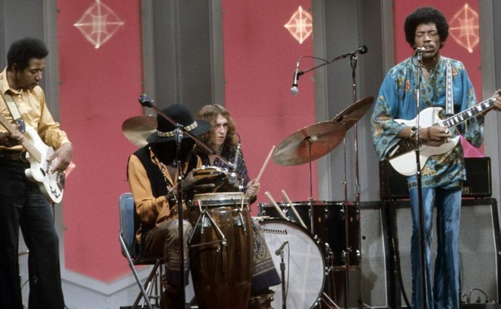 Pourquoi Jimi Hendrix a joué si brillamment pendant le tournage désastreux de «Rainbow Bridge» Pourquoi Jimi Hendrix a joué si brillamment pendant le tournage désastreux de «Rainbow Bridge»