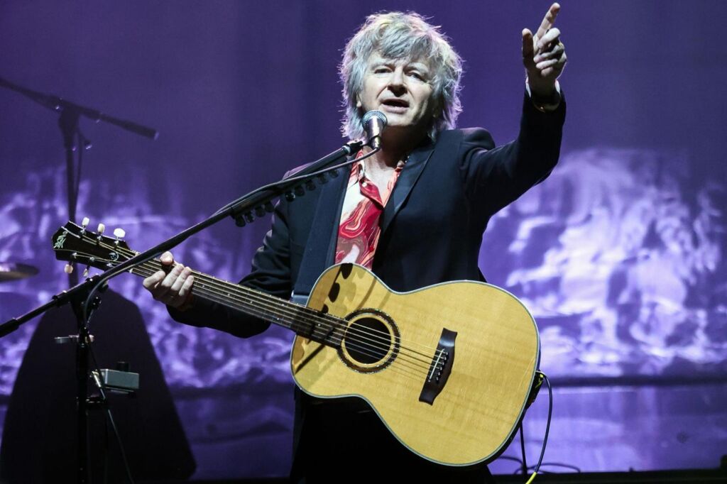 Interview de Neil Finn : nouvel album de Crowded House, rejoignant Fleetwood Mac Interview de Neil Finn : nouvel album de Crowded House, rejoignant Fleetwood Mac