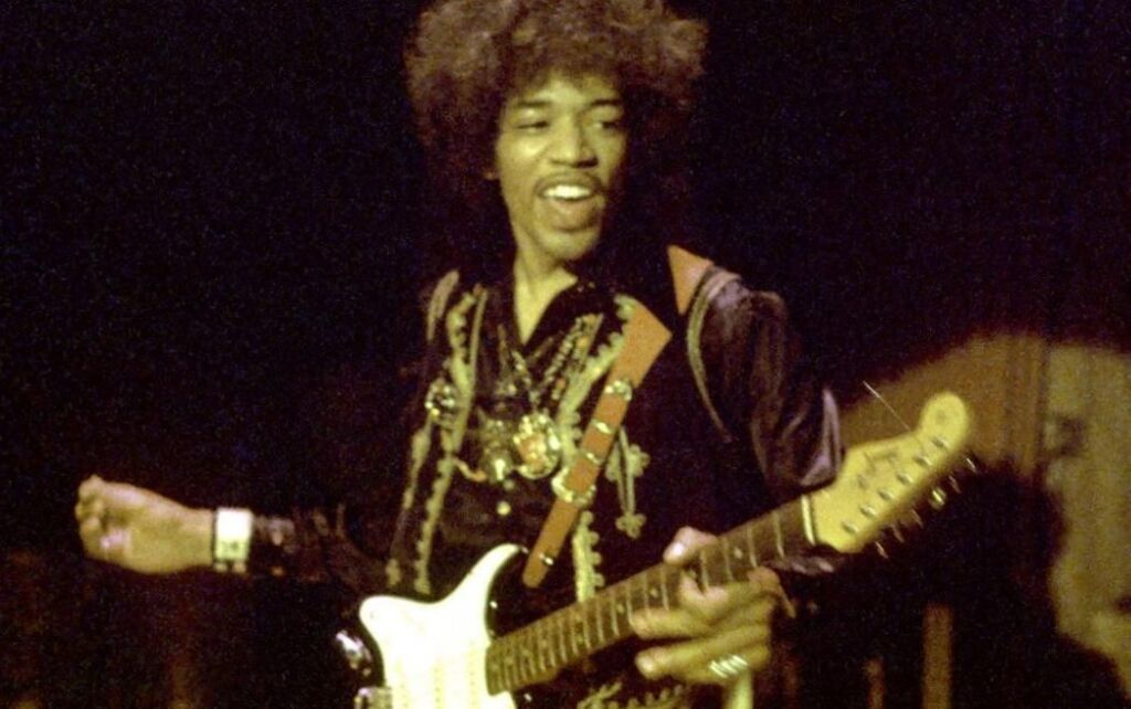 Remark Jimi Hendrix a obtenu ce son Kazoo sur ‘Crosstown Traffic’ Remark Jimi Hendrix a obtenu ce son Kazoo sur ‘Crosstown Traffic’