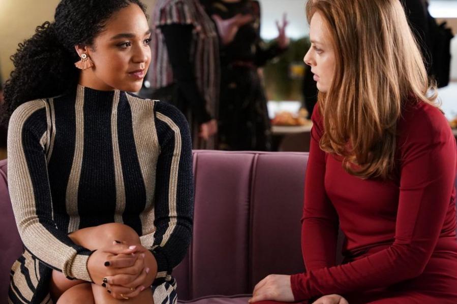 Le showrunner de «The Bold Type» dit que Kat et Eva étaient «toujours» destinés à rompre Le showrunner de «The Bold Type» dit que Kat et Eva étaient «toujours» destinés à rompre