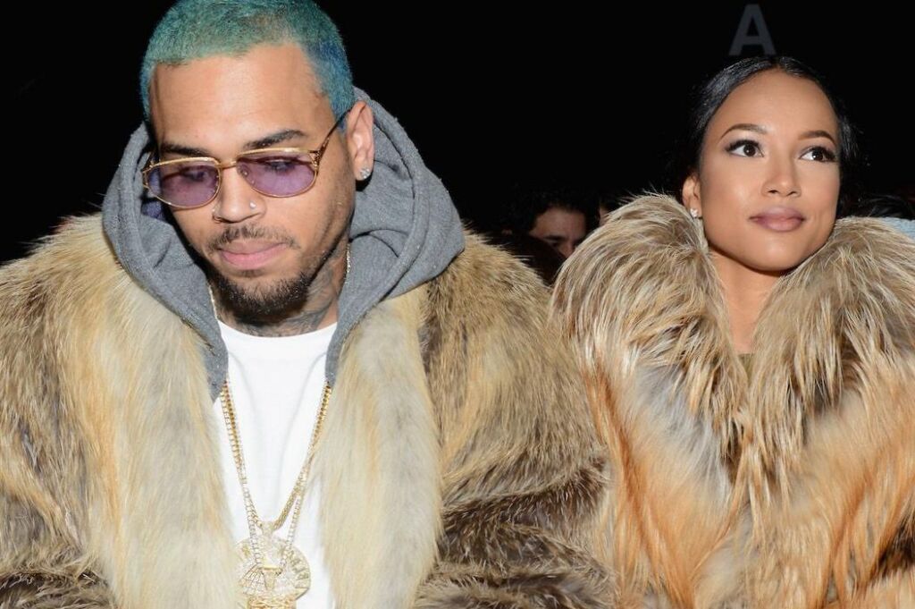 Karrueche Tran et Chris Brown aperçus en prepare de quitter le même événement Karrueche Tran et Chris Brown aperçus en prepare de quitter le même événement