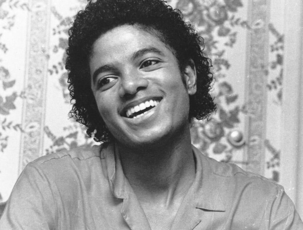 Smokey Robinson a estimé que Michael Jackson a chanté 1 de ses chansons mieux qu’il ne l’a fait Smokey Robinson a estimé que Michael Jackson a chanté 1 de ses chansons mieux qu’il ne l’a fait