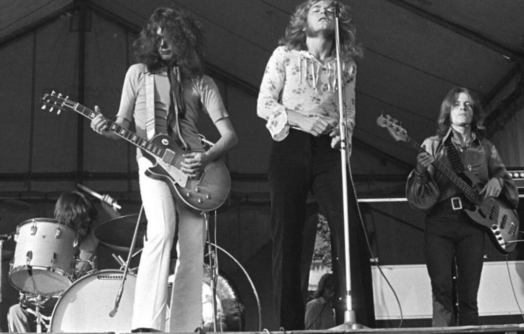 Led Zeppelin fulfilled le feu à la BBC avec « Travelling Riverside Blues »