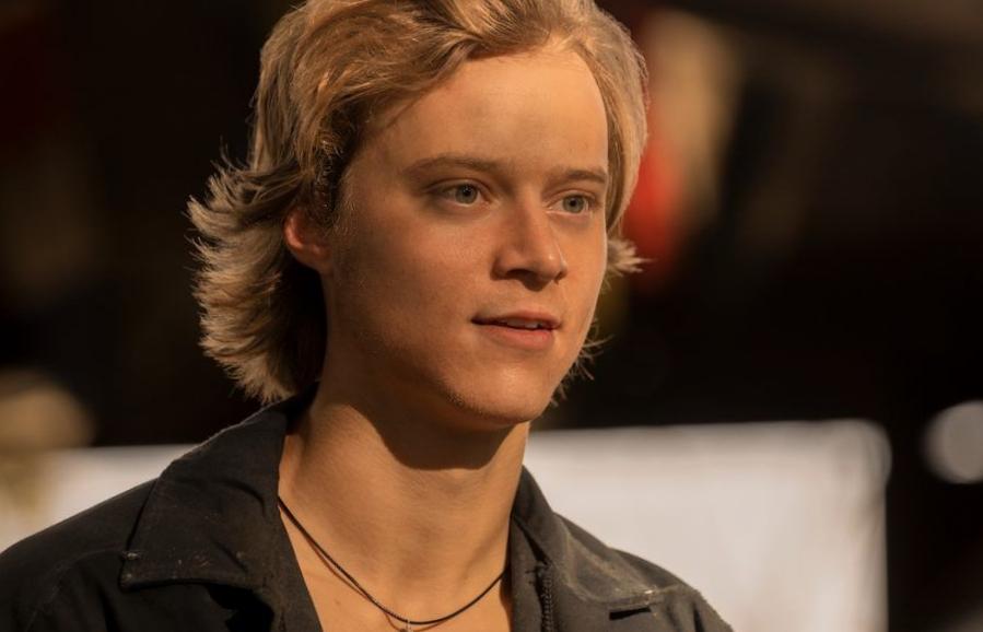 Est-ce que JJ meurt dans la saison 2 de « Outer Banks » ? Est-ce que JJ meurt dans la saison 2 de « Outer Banks » ?