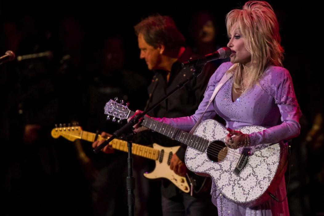 Pourquoi Dolly Parton a commencé Dollywood
