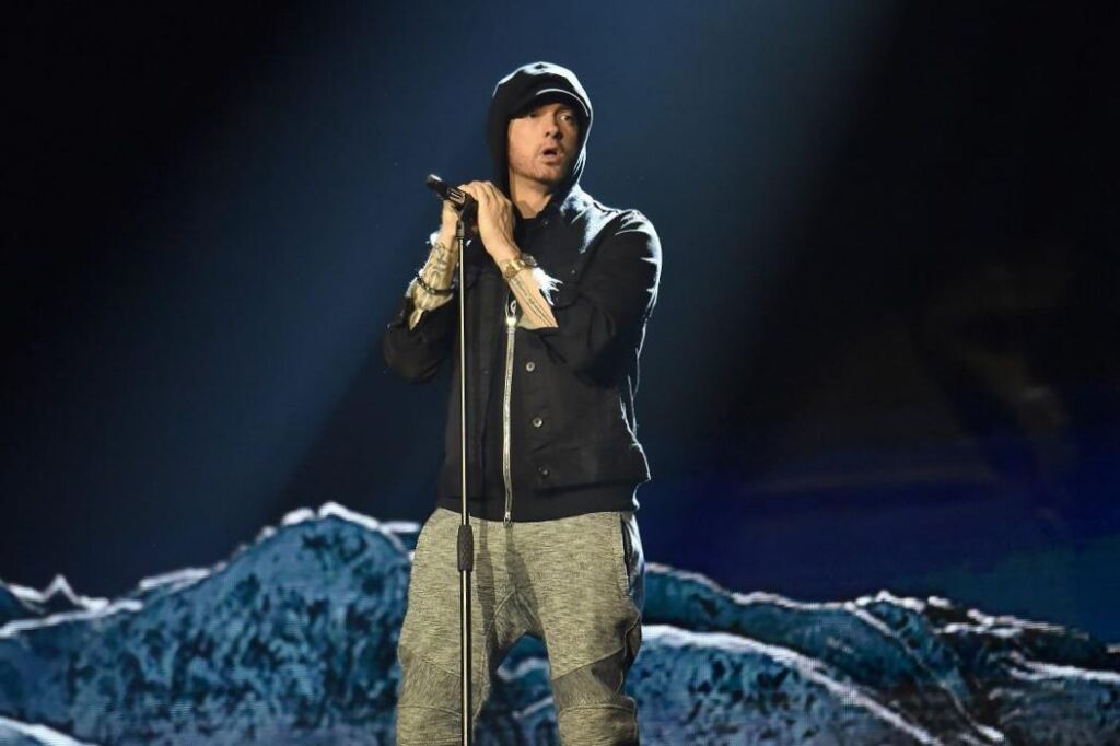 Eminem a-t-il déjà rencontré son père avant de mourir ?