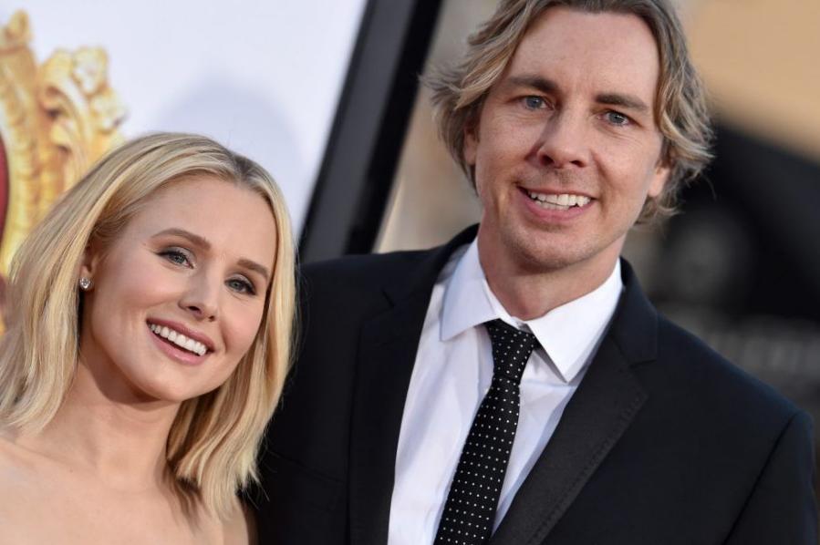 Kristen Bell a déclaré qu’il n’y avait eu aucune étincelle lorsqu’elle a rencontré Dax Shepard pour la première fois Kristen Bell a déclaré qu’il n’y avait eu aucune étincelle lorsqu’elle a rencontré Dax Shepard pour la première fois