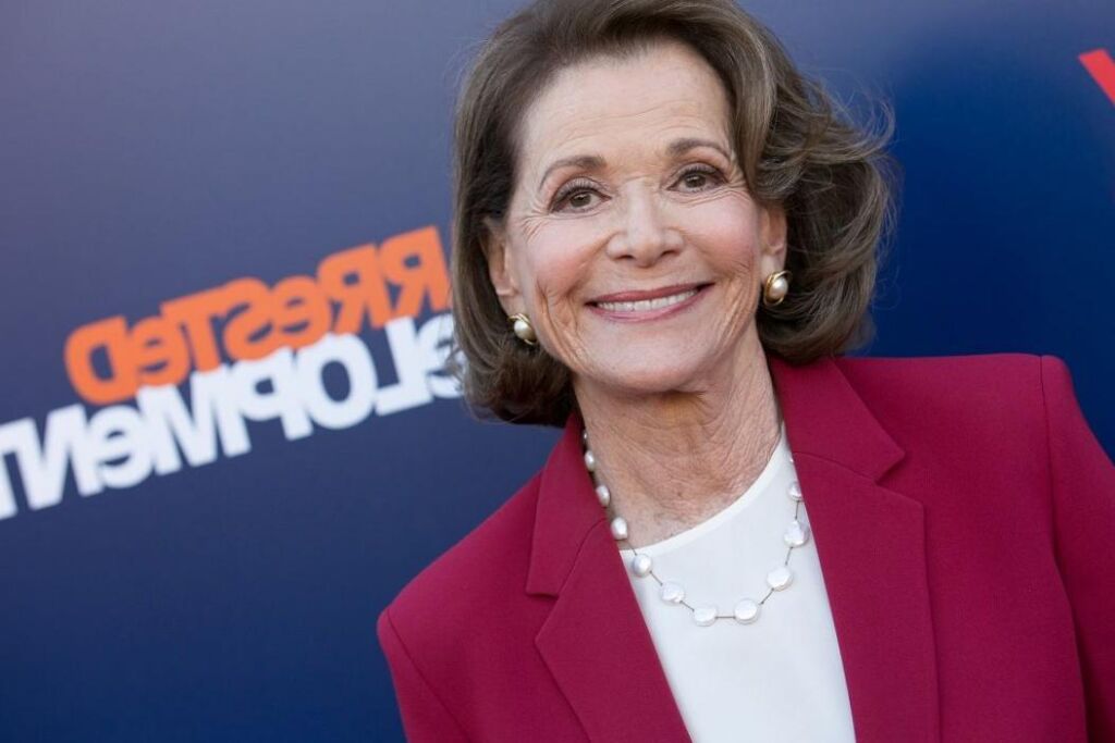 Comment la saison 12 gérera-t-elle la mort de Jessica Walter ? Comment la saison 12 gérera-t-elle la mort de Jessica Walter ?