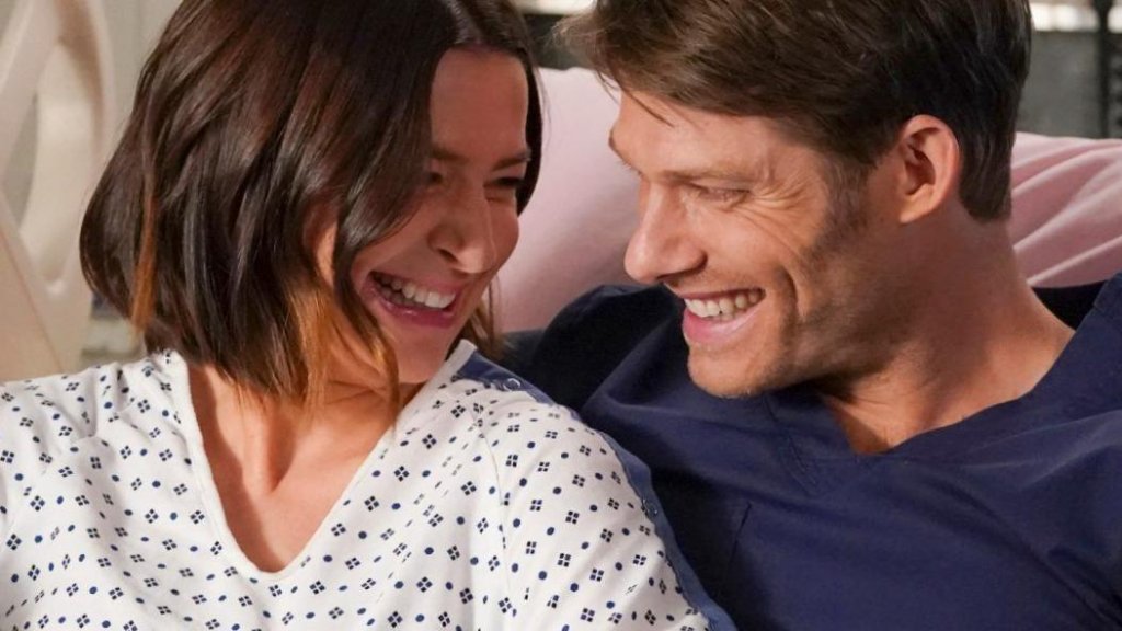 Amelia et Hyperlink vont-ils se marier ou se remettre ensemble dans la saison 18 ?