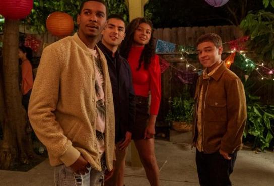 Récapitulatif final de la série « On My Block » sur Netflix : Core Four Récapitulatif final de la série « On My Block » sur Netflix : Core Four