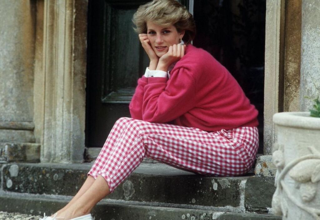 L’arbre généalogique de la princesse Diana était vaste – mais ces mother and father étaient les plus proches du défunt royal L’arbre généalogique de la princesse Diana était vaste – mais ces mother and father étaient les plus proches du défunt royal