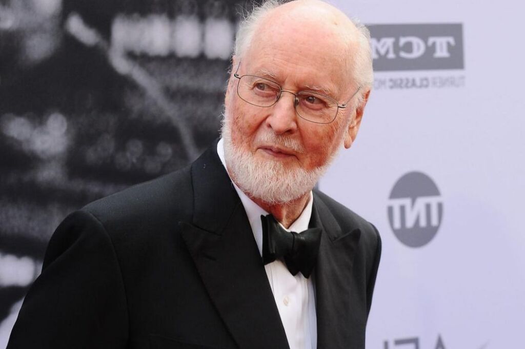Le compositeur de « Star Wars », John Williams, est également l’artiste derrière la bande originale de ce movie de Noël