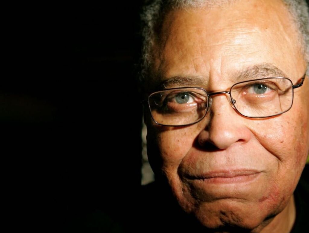 James Earl Jones n’a gagné que 7 000 $ pour l’enregistrement de la voix de Dim Vador parce qu’il était mort en panne à l’époque James Earl Jones n’a gagné que 7 000 $ pour l’enregistrement de la voix de Dim Vador parce qu’il était mort en panne à l’époque