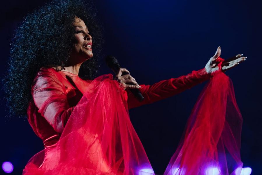 La chanson à succès de Diana Ross « I am Coming Out » a été inspirée par Drag Queens La chanson à succès de Diana Ross « I am Coming Out » a été inspirée par Drag Queens