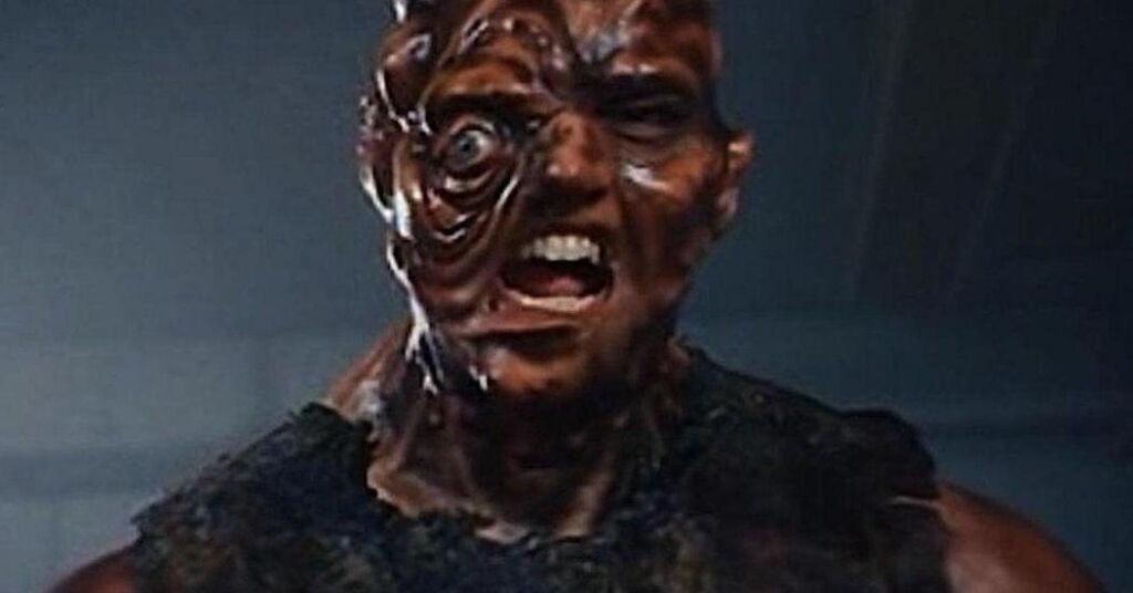 Le réalisateur de Toxic Avenger Reboot décompose son approche du film