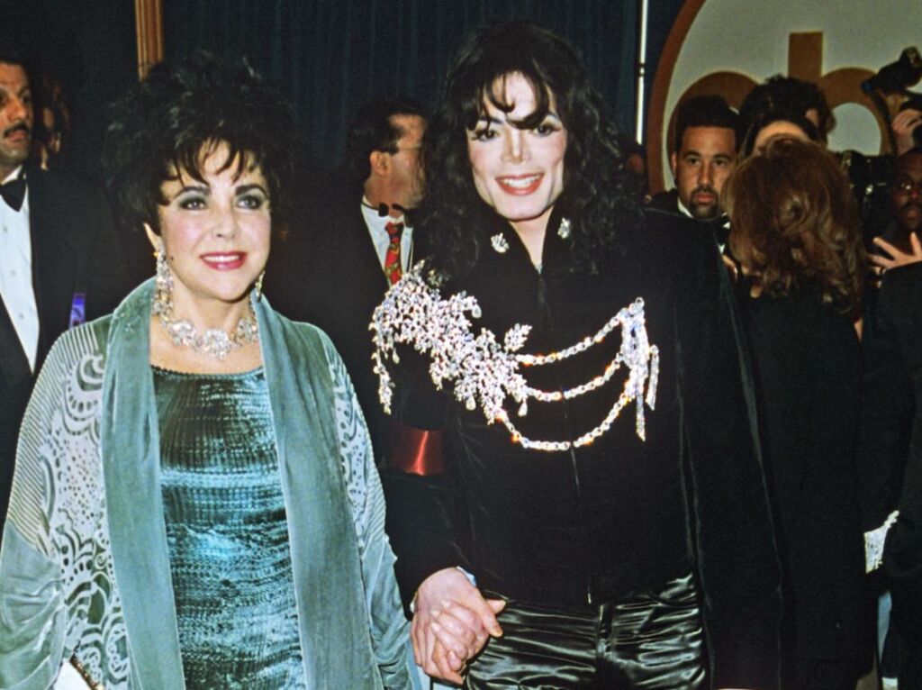 Qu’est-ce qui a déclenché l’amitié « curieuse » d’Elizabeth Taylor avec Michael Jackson ?