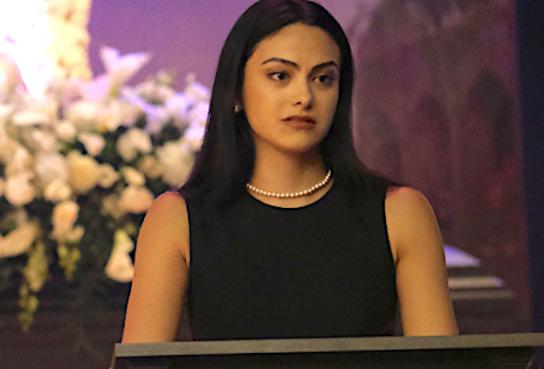Récapitulatif « Riverdale » : Saison 6, épisode 7 – Funérailles, tueur de sacs poubelles