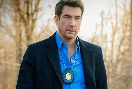 Dylan McDermott sur la transition du «crime organisé» au «FBI les plus recherchés»