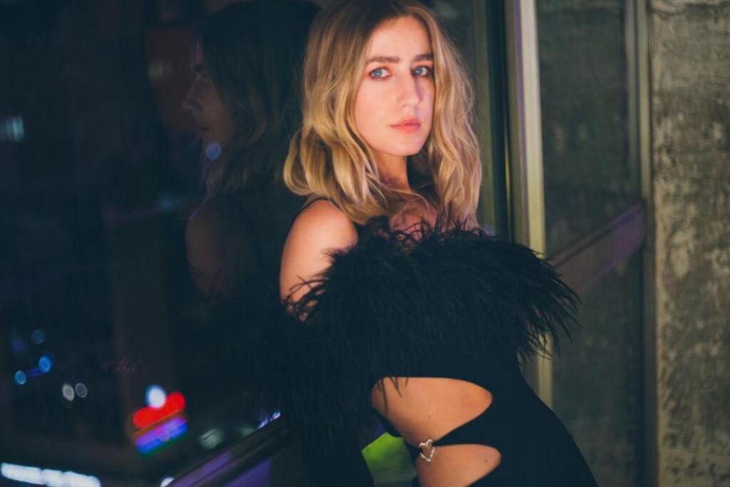 Ingrid Andress sort une nouvelle chanson « Good Person »
