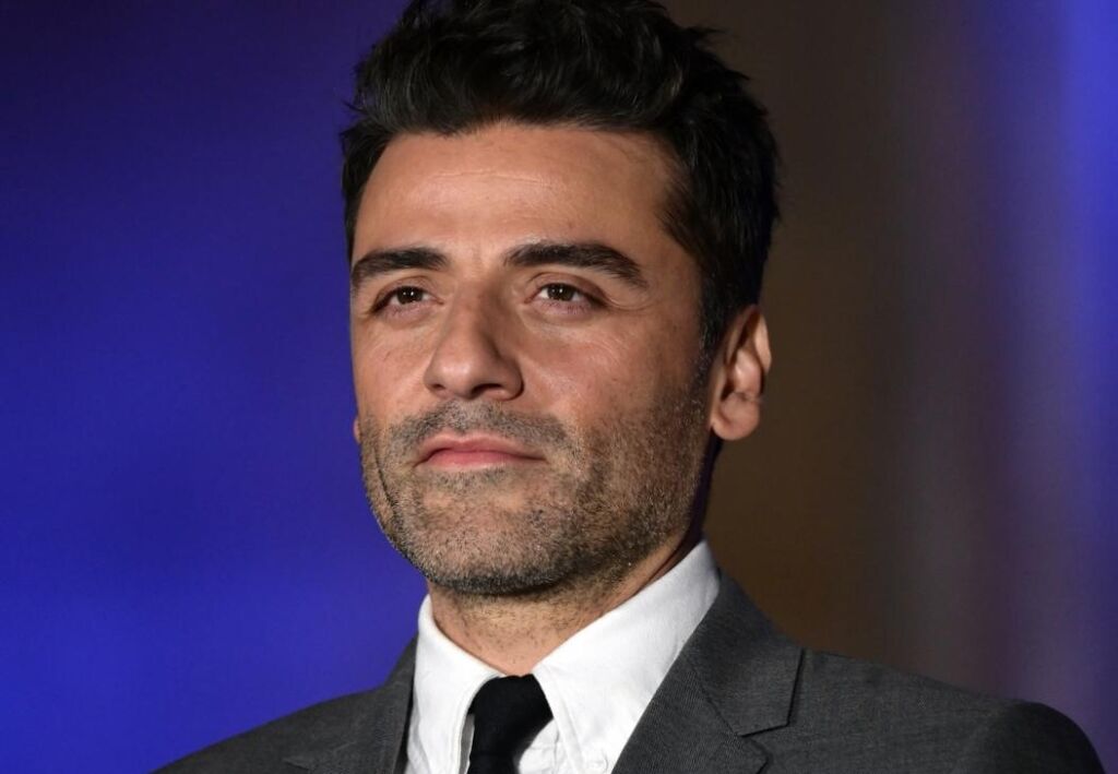Oscar Isaac est-il lié à Erik Estrada ?