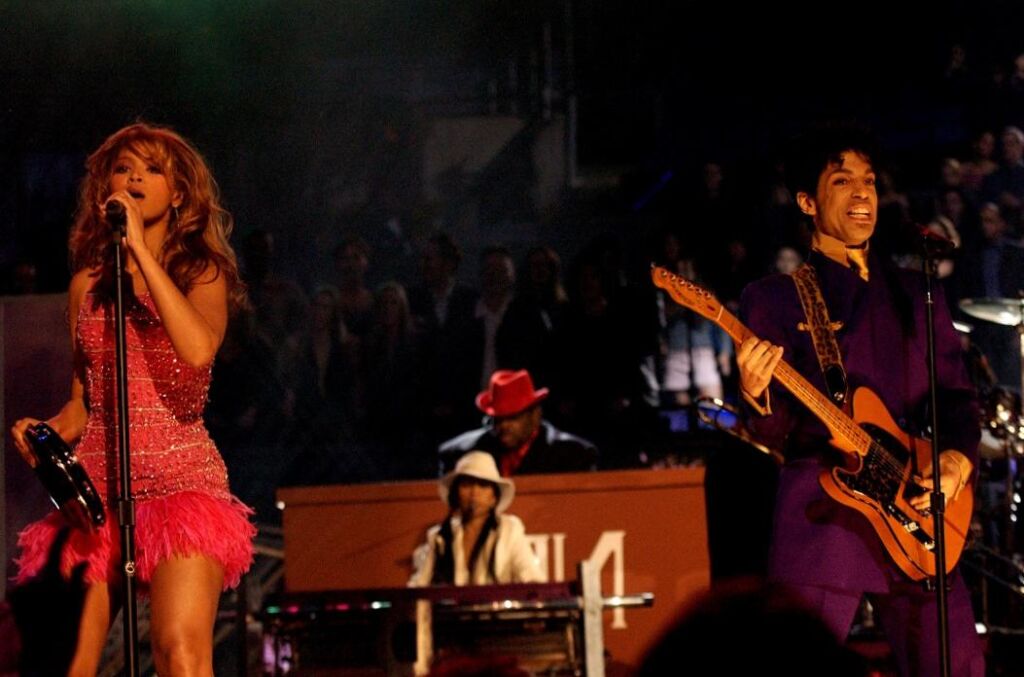 Beyonce a révélé une fois que son alter ego avait interféré avec sa performance avec Prince Beyonce a révélé une fois que son alter ego avait interféré avec sa performance avec Prince